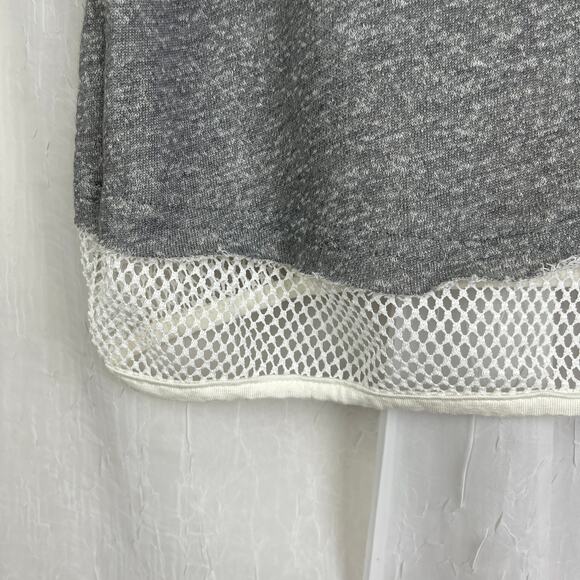 Forever 21 Heather Grey Cropped Sweatshirt White Mesh Trim Athletic T-shirt NWT - Picture 14 of 16
